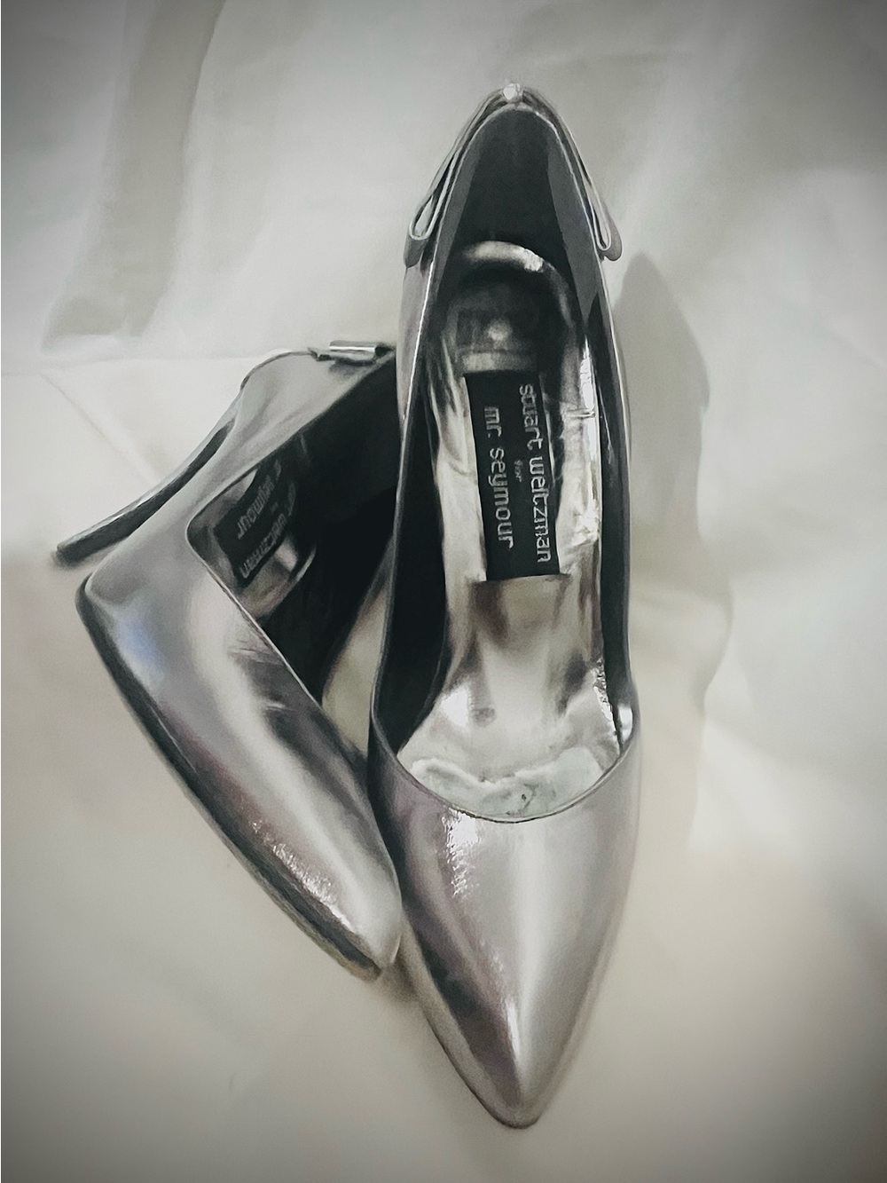 Stuart Weitzman Silver Metallic Leather VTG Lattice-Bow Crystal Stilettos, 8.5 N